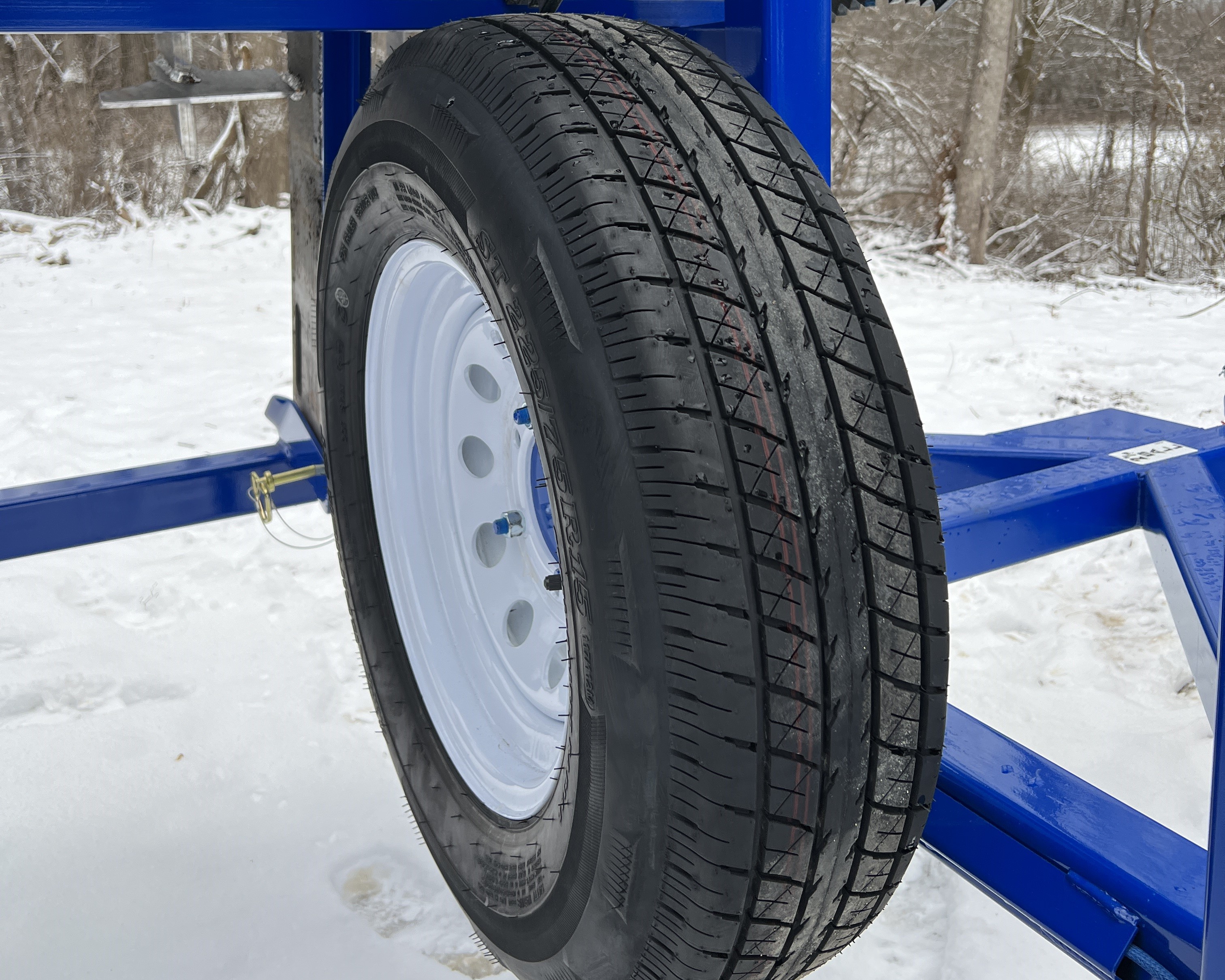 Standard spare tire mount